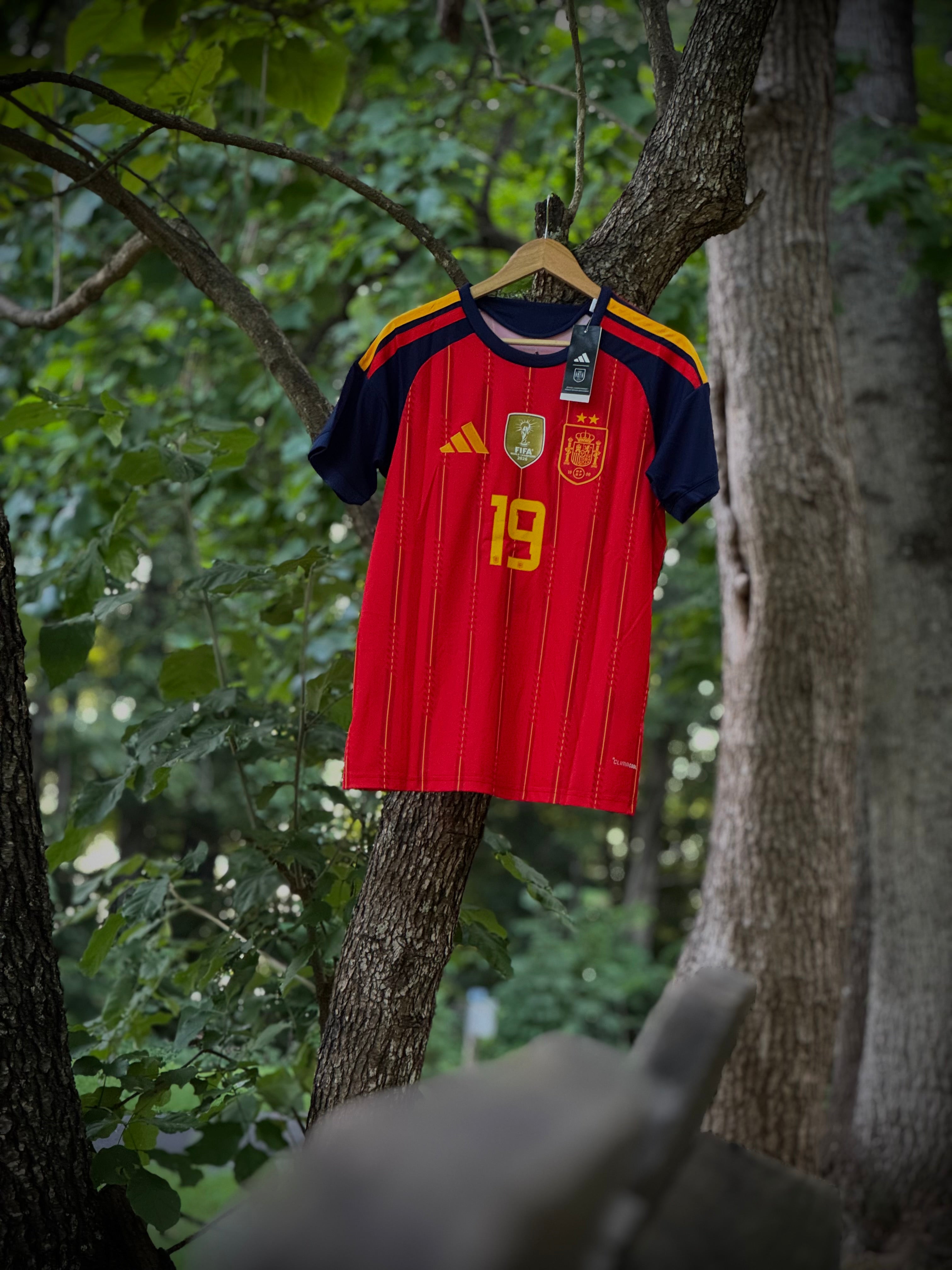 España con dos Estrellas y parche de campeón 2026