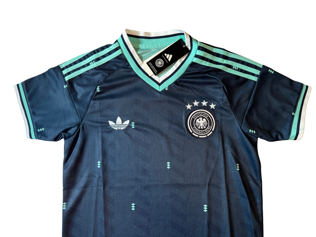 Alemania away kit visitante 26
